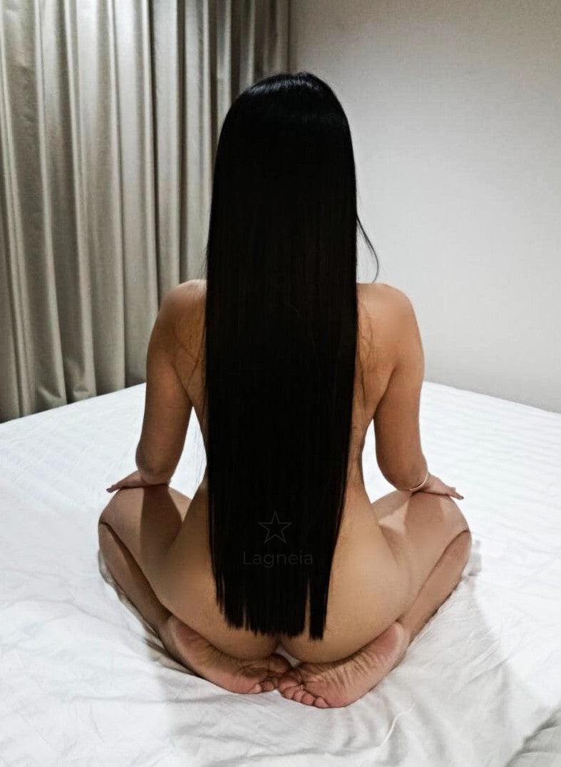 Stella Lagneia Asian ThroatGoat