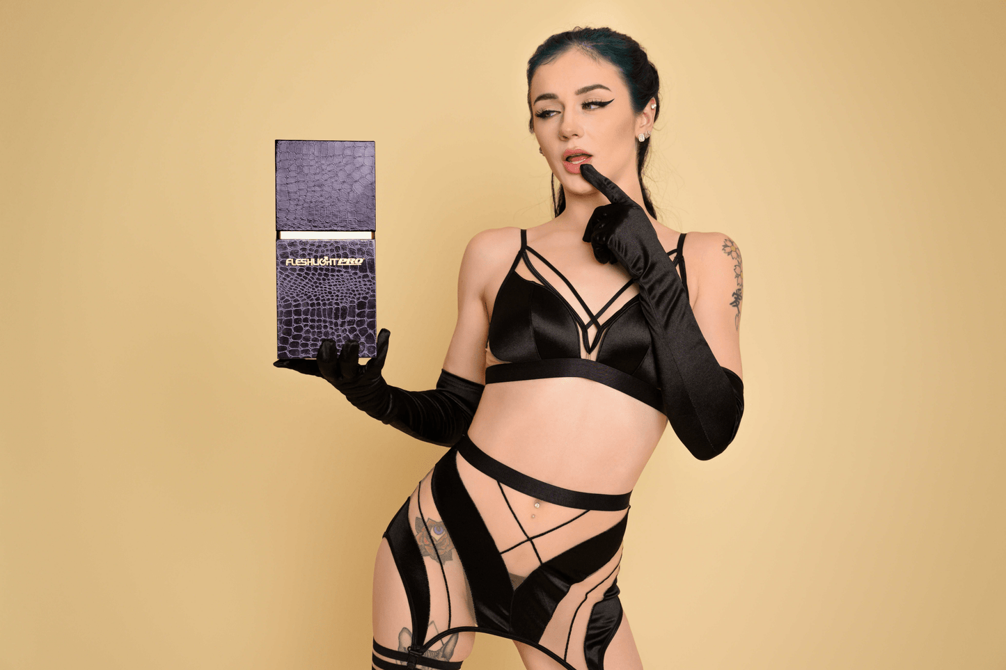 Fleshlight Pro Rosalyn Sphinx Stroker Allure 150