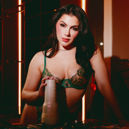 Fleshlight Girl Valentina Nappi Stroker Campo de' Fiori (Lady) With Case